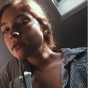 Meet your Posher, Sabrina